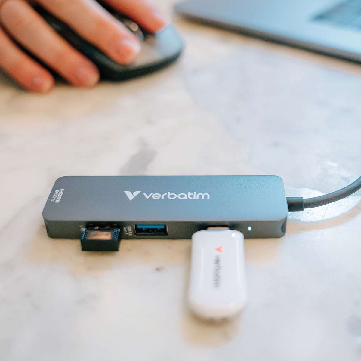 Hub Multipuerto Verbetim USB-C 4 Puertos